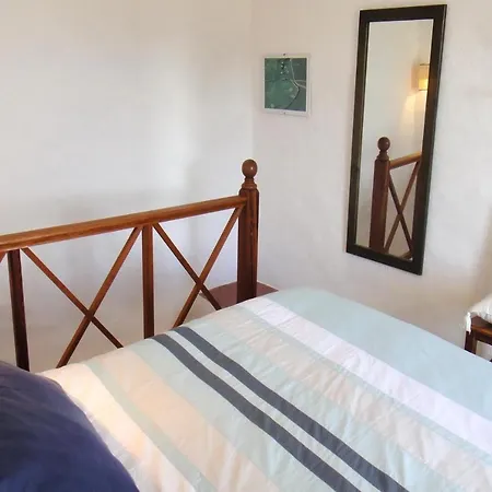 度假居 小礼堂度假屋 Masdache